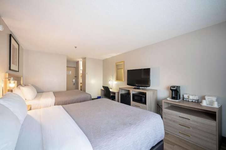Room 13 of 50