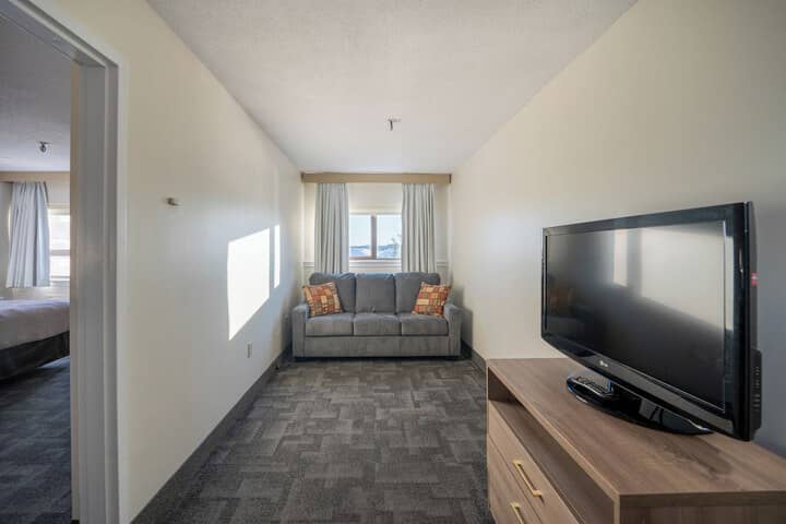Room 26 of 50