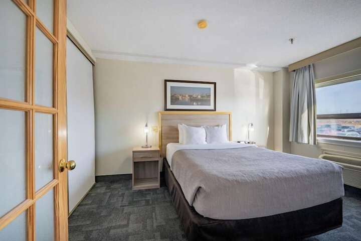 Room 17 of 50